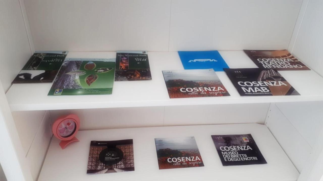 Appartamento Sweet Shelter Cosenza Esterno foto